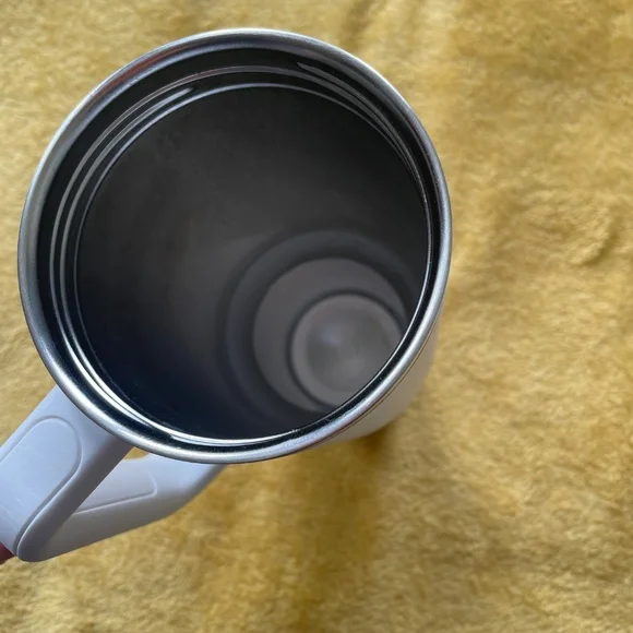 Stanley Tumbler White - Picture 5 of 12